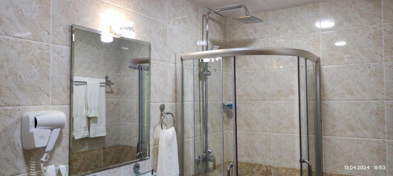 Bek Plus Hotel Takchilik 외부 사진