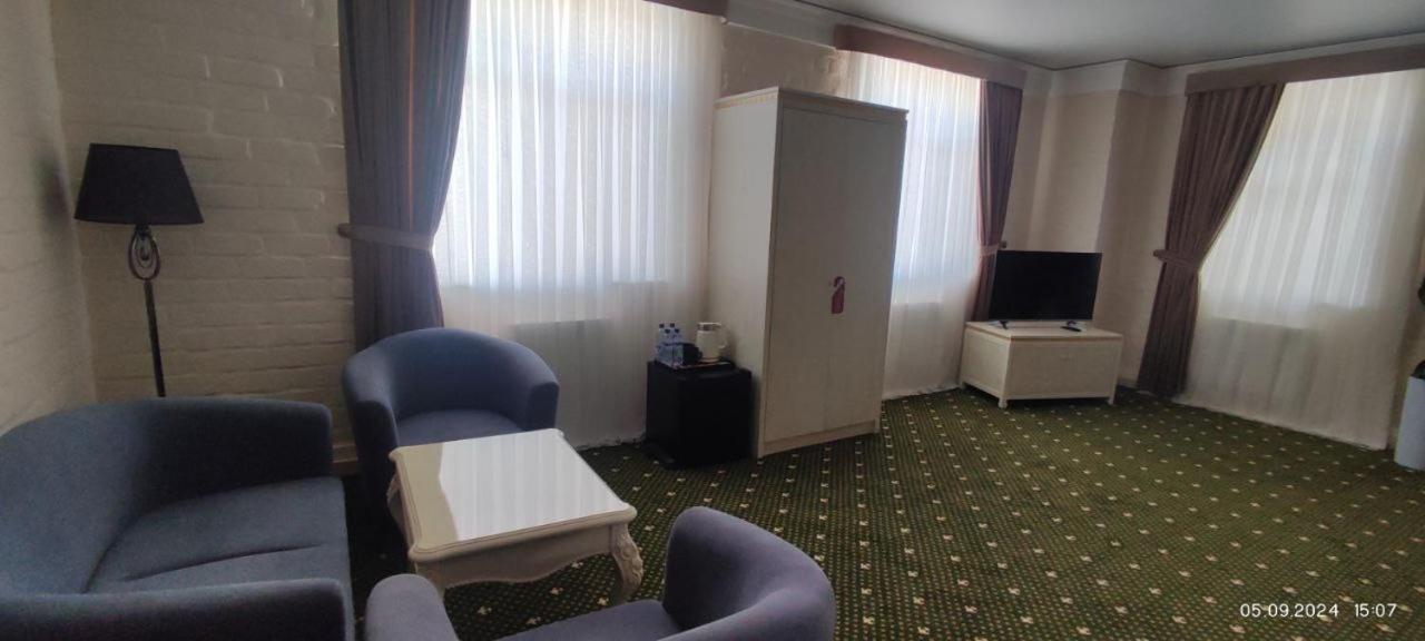 Bek Plus Hotel Takchilik 외부 사진